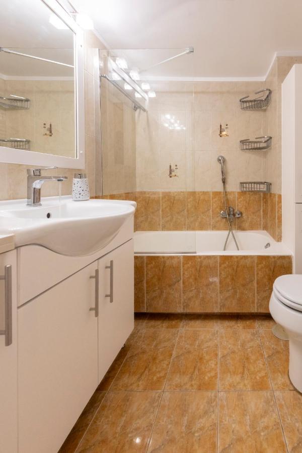 Aincac Apartment Athens Center Zewnętrze zdjęcie